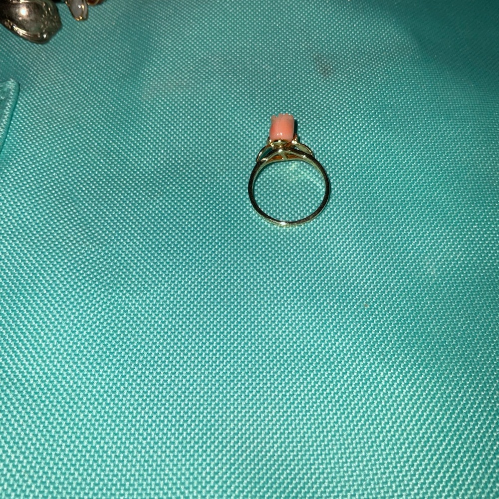 Flower ring - Picture 2 of 2